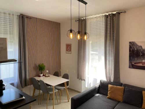 Schönes Apartment am Rhein - Zentral