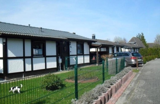 Schönes Familien und Hunde-freundliches Ferienhaus in Strandnähe, sehr ruhige zentrale Lage