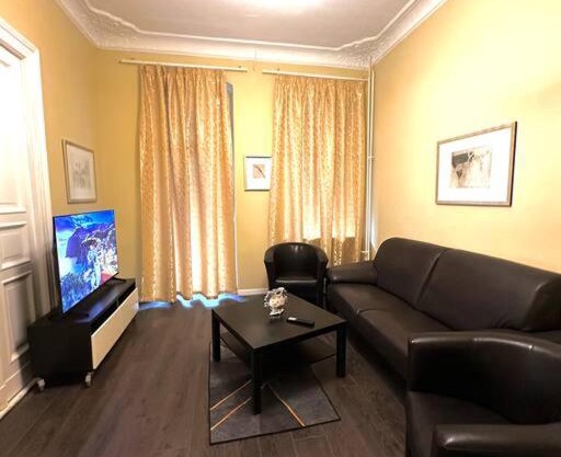 Schönes großes Apartment im Zentrum Berlins