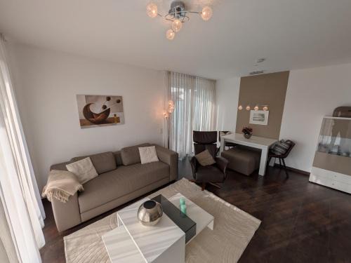 Schicke Ferienwohnung am Golfplatz