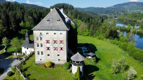 Schloss Moosburg Gästehaus