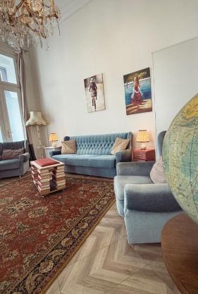 Schonbrunn Classic Apartment Contactless Check IN