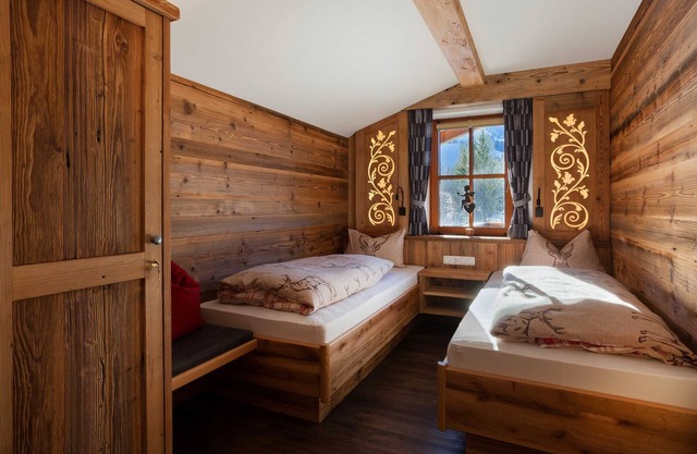 Schrofenstube en - APARTEMENTS Haus am Anger - su retiro de los Alpes