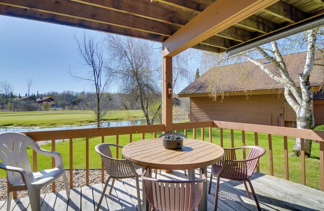 Schuss Mountain Resort Condo: Steps to Golf!