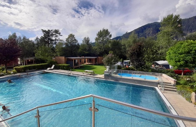 Schwimmbad Camping Mössler