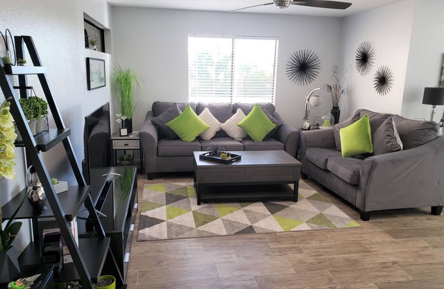 Scottsdale, AZ - Contemporary condo in the Prime Location of Paradise Valley!