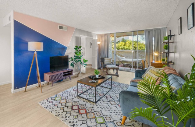 Scottsdale | Pool |Hot Tub |Kitchen |1 BR: Suite