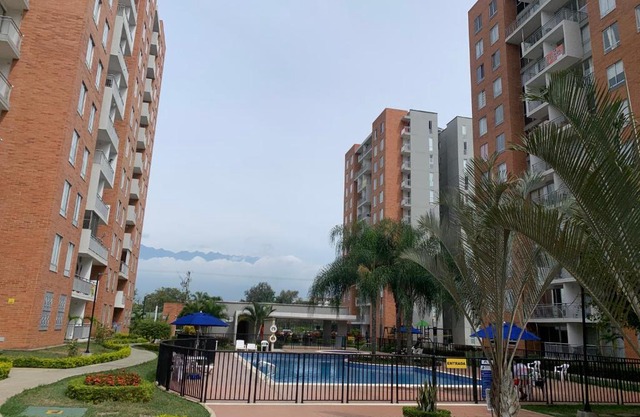 SE ALQUILA APARTAMENTO AMOBLADO POR DÍAS