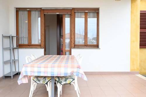 SE151 Marzocca, comodo bilocale con terrazzo