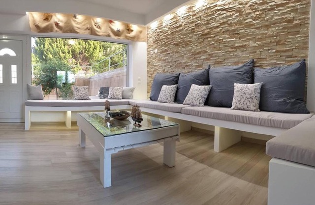Sea Breeze Villa