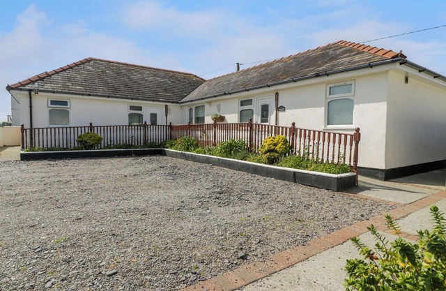 Brisa del mar, DINAS DINLLE