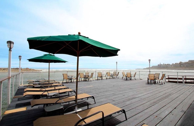 Sea Chambers Motel