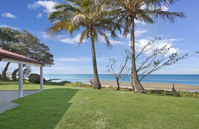 Sea Cottage - Beachside Paradise