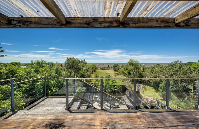 Sea Deck Haven - Hastings Holiday Home