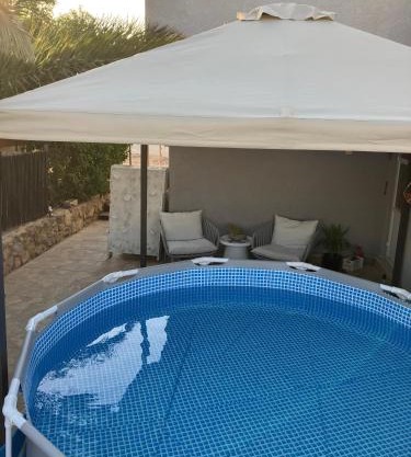 Sea & Desert Retreat