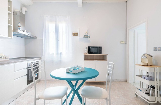Sea Foam House by Pleiades Home