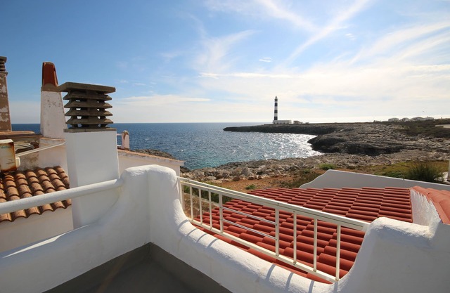 Bungalow frente al mar con 2 dormitorios y 2 baños. Wi-Fi gratis.