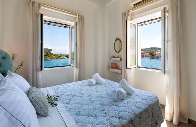 Sea Front Suite "SEA TALES"