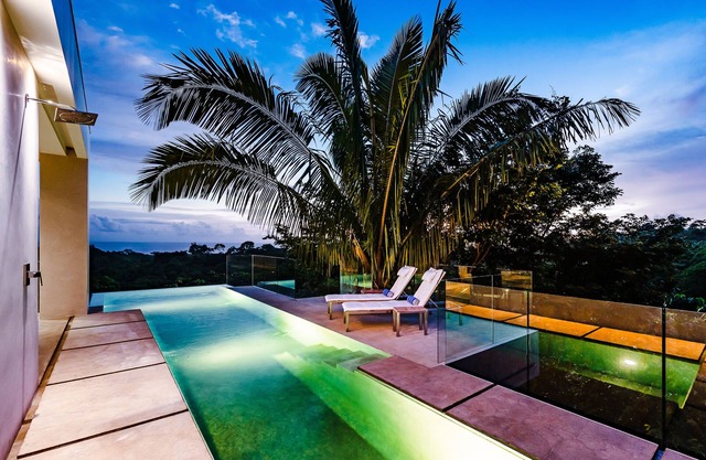Sea Haven - Ultra Modern Masterpiece w Ocean View
