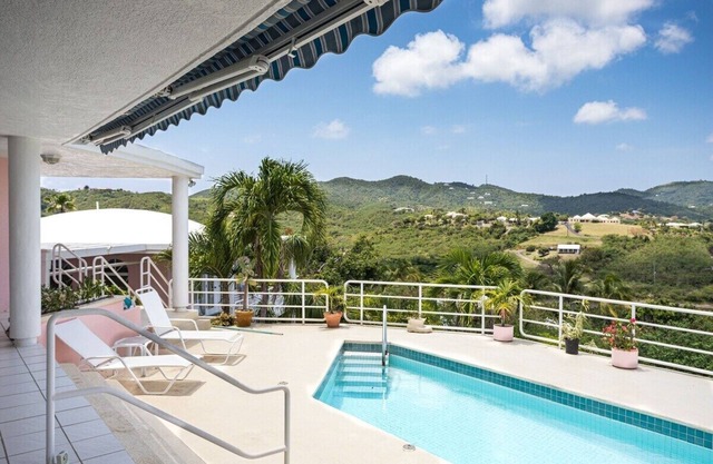 Sea Horse Villa in the Shoy's Estates, Breathtaking Views of Paradise
