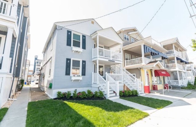 Sea La Vie - Coastal 2bd / 1 bath First Floor Unit