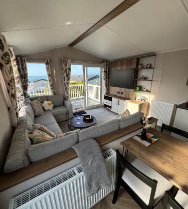 Sea La Vie Lodge
