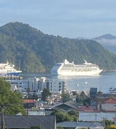 Sea-Renity Picton, Apt A