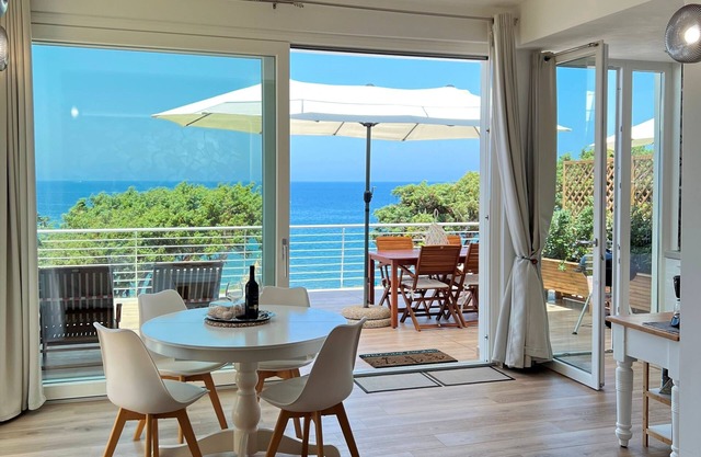 Junto al mar, apartamento panorámico en villa, Internet WiFi gratuito