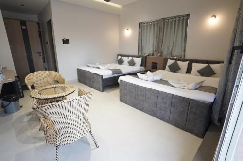 SEA SIGHT RESORT