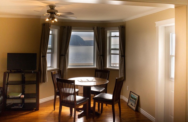 Sea Spray Cottages #2 Rocky Harbour, Gros Morne National Park, NL