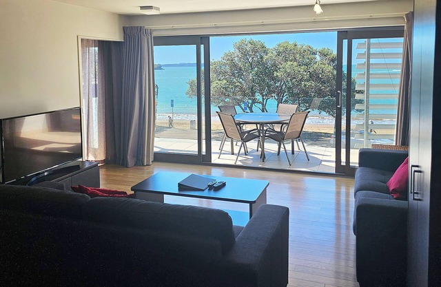 Sea Spray Suites