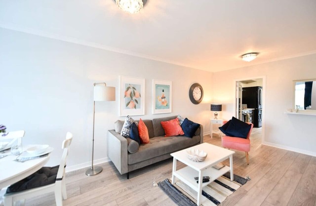 2 bed newly refurbished ground floor flat in Troon, with off road parking and stunning sea view