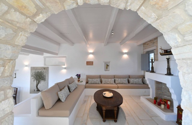 Sea Swell Villa 1 - elegante casa con piscina compartida