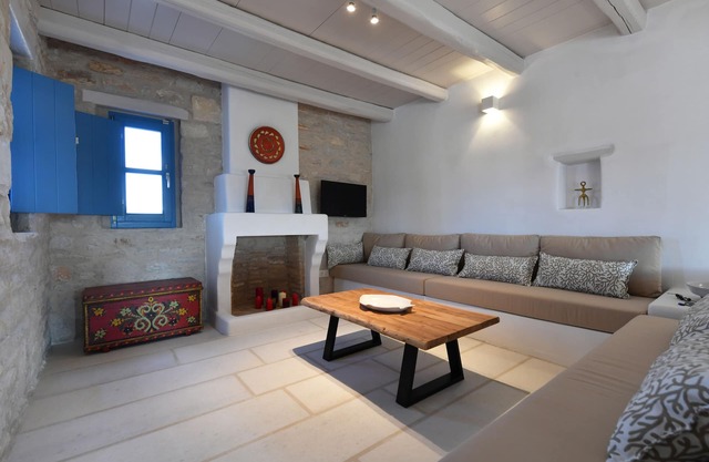 Sea Swell Villa 2 - elegante casa con piscina compartida