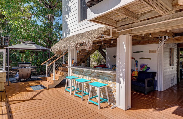 SEA TURTLE COVE-BEACHFRONT LUXURY-3 BR/2BA Pool/Hot tub combo - Golf Cart