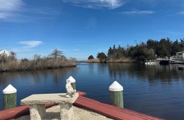 Sea Meadow - Peaceful Scenic Waterfront Home