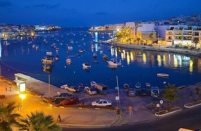 Sea View 2 Bed Apartment Close to Beach Hpi6768