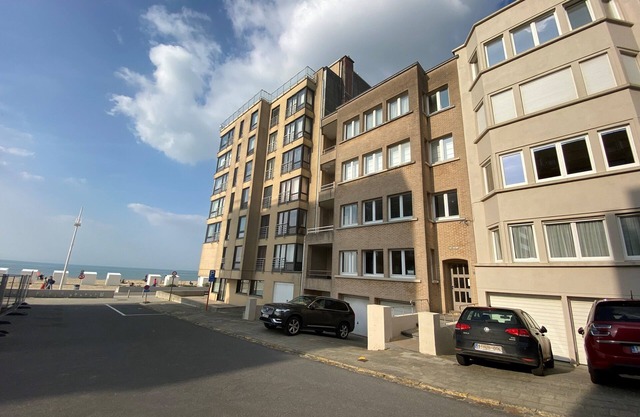Sea view apartment