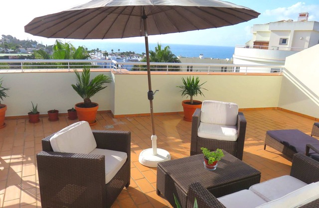Sea view apartment near Porto de Mós beach - Lagos