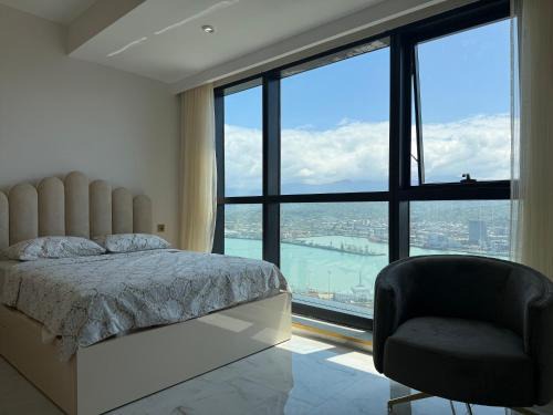 Sea view apartment on old Boulevard