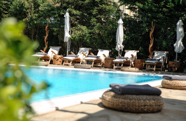 Sea View Hotel