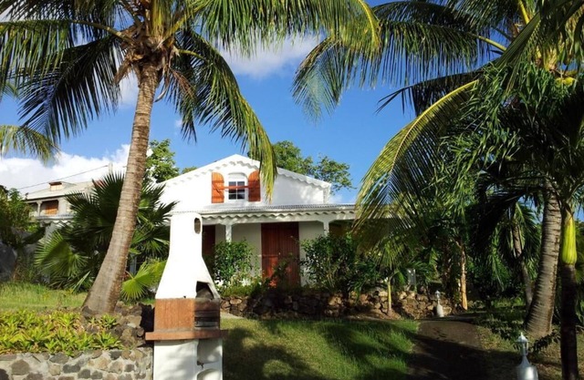 Sea view studio