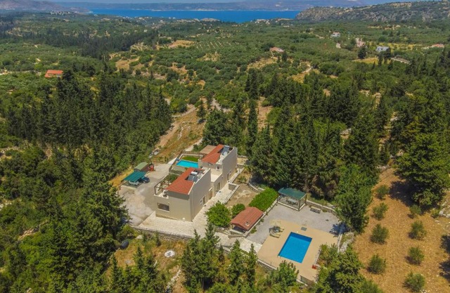 Sea View Three Bedroom Villa Giorgios