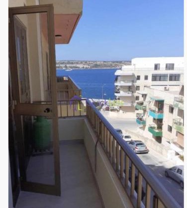 Sea view three bedroom apartment