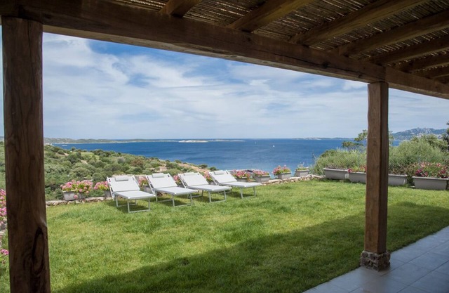 Villa con maravillosas vistas al mar frente a Caprera - 8 personas