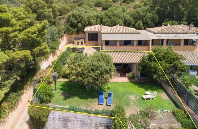 Sea View with Garden, 2 min walk from the Beach, reachable with a 2-minute walk