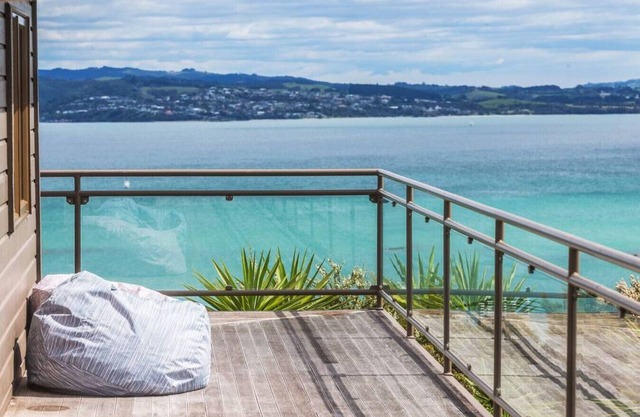 Sunset Sanctuary - Waiheke Escapes