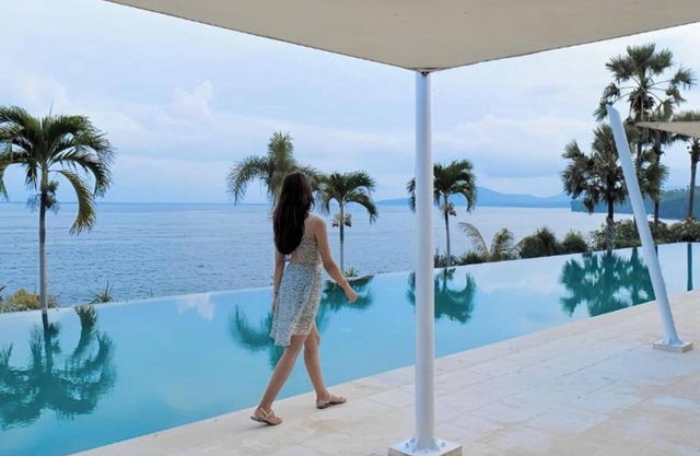 Sea Villa with Private Pool and Outdoor Space