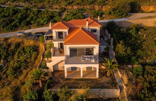 Sea Whisper Villa