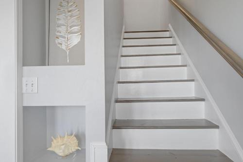 SEA2SKY Ocean front private pool and spa